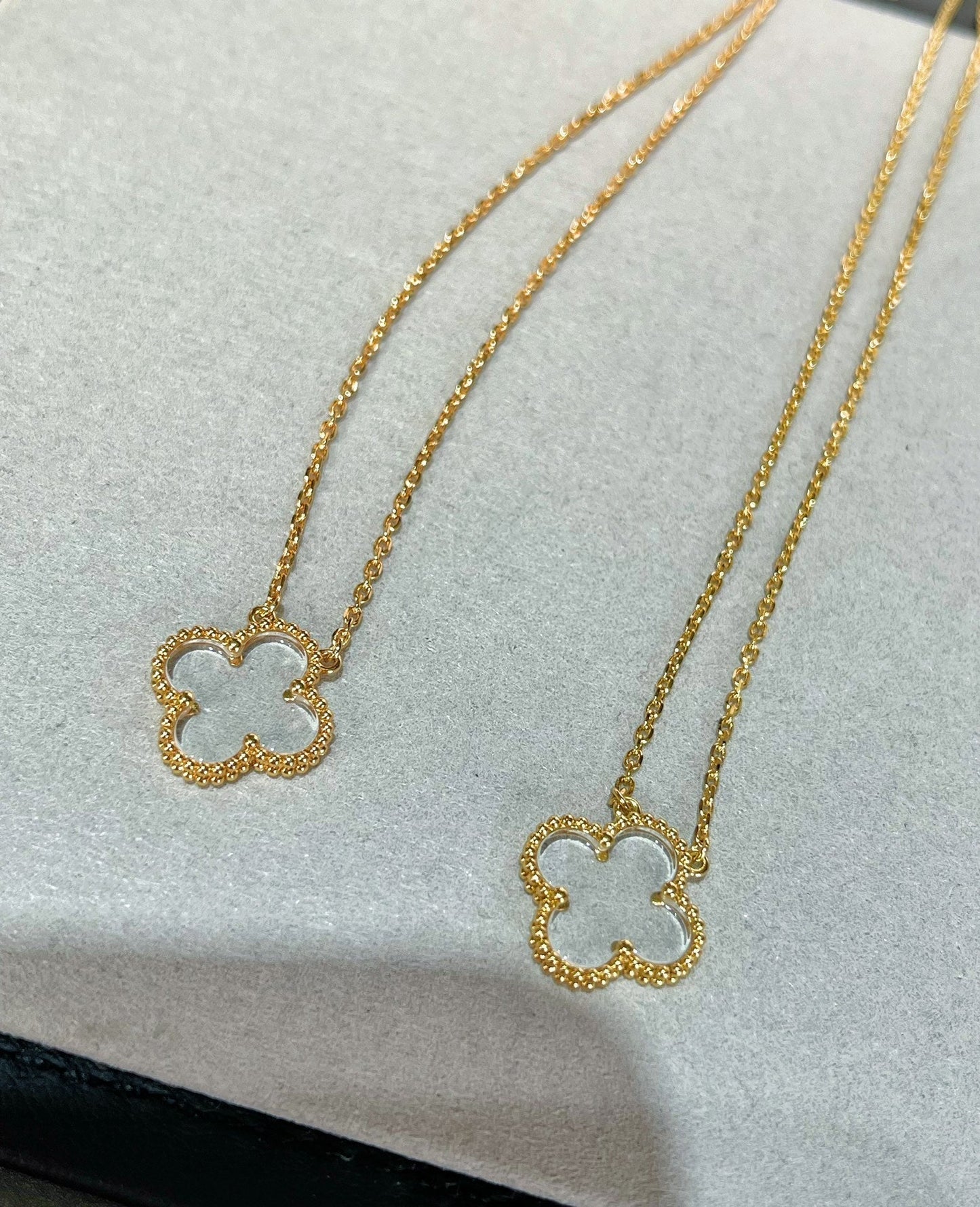 [Liorra]CLOVER ROCK CRYSTAL Liorra GOLD NECKLACE