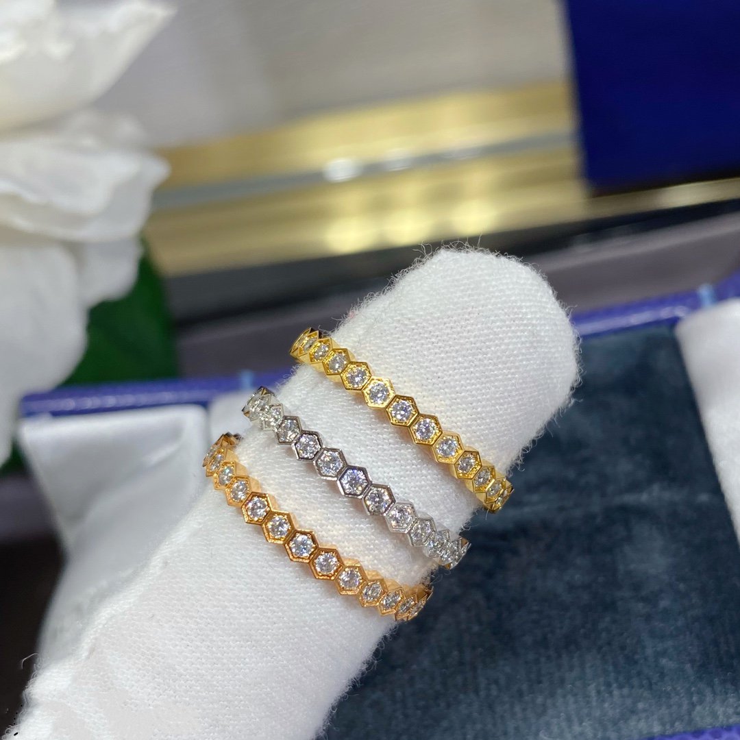 [Liorra]BEE LOVE DIAMOND PAVED SMALL RING
