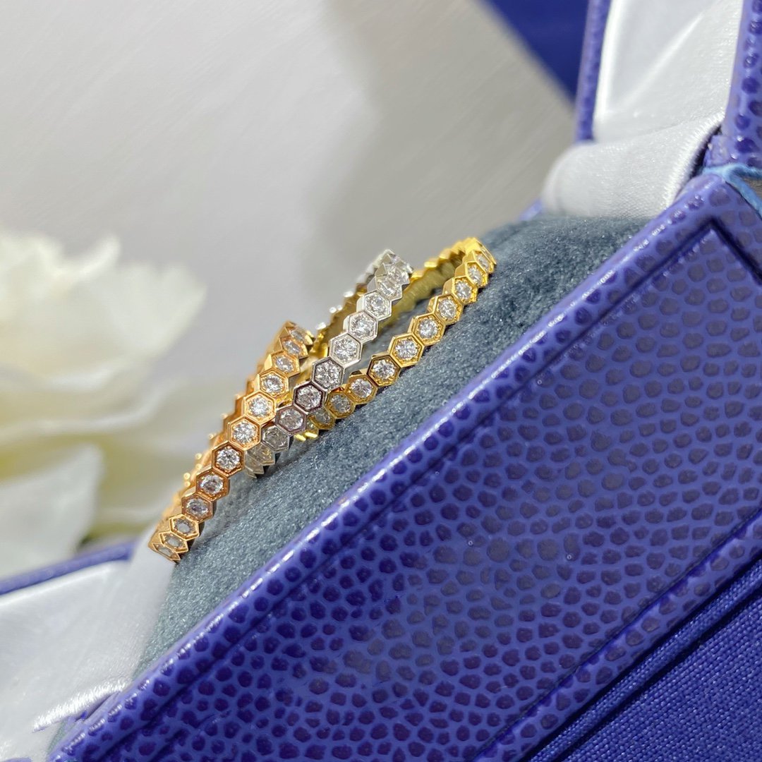 [Liorra]BEE LOVE DIAMOND PAVED SMALL RING