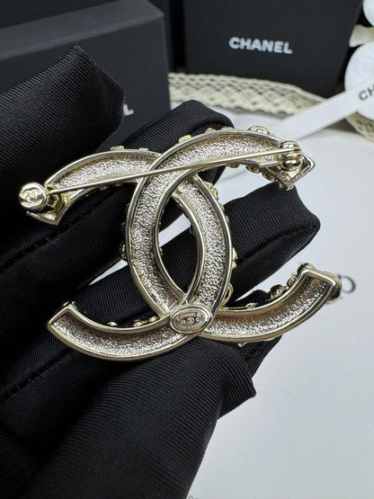 [Liorra]26C Pink-White Enamel Ice Cream Cone Double C Brooch