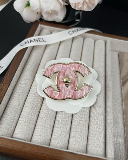 [Liorra]Pink Resin Classic Brooch 5cm