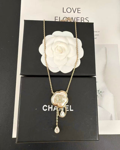 [Liorra]Cloud Pearl Mother-of-Pearl Diamond Chain Pendant Necklace