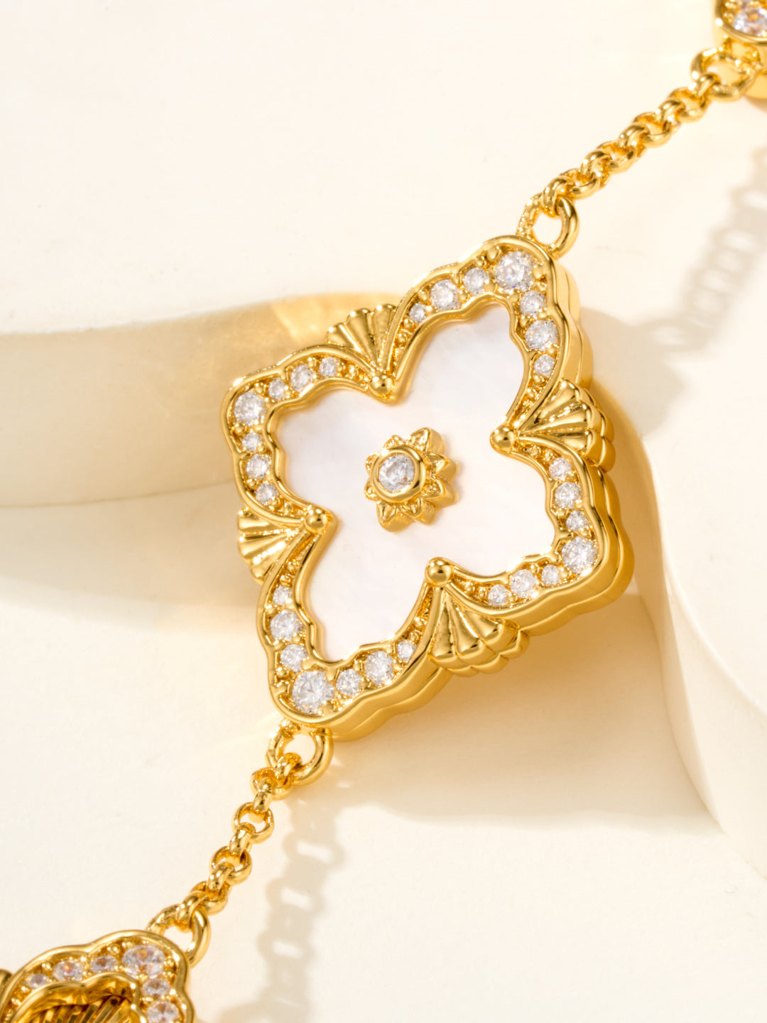[Liorra]B.C.L ENAMELED Five-Flower Bracelet£¨Various Colors) BIG SIZE