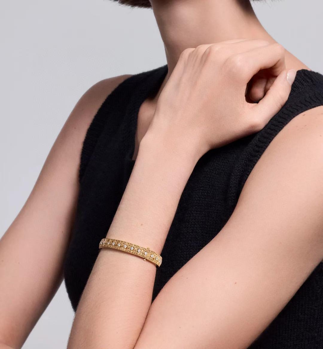 [?Liorra]2026 WOVEN-PATTERN BRACELET SET WITH FULL DIAMOND INLAY THREE-COLORS