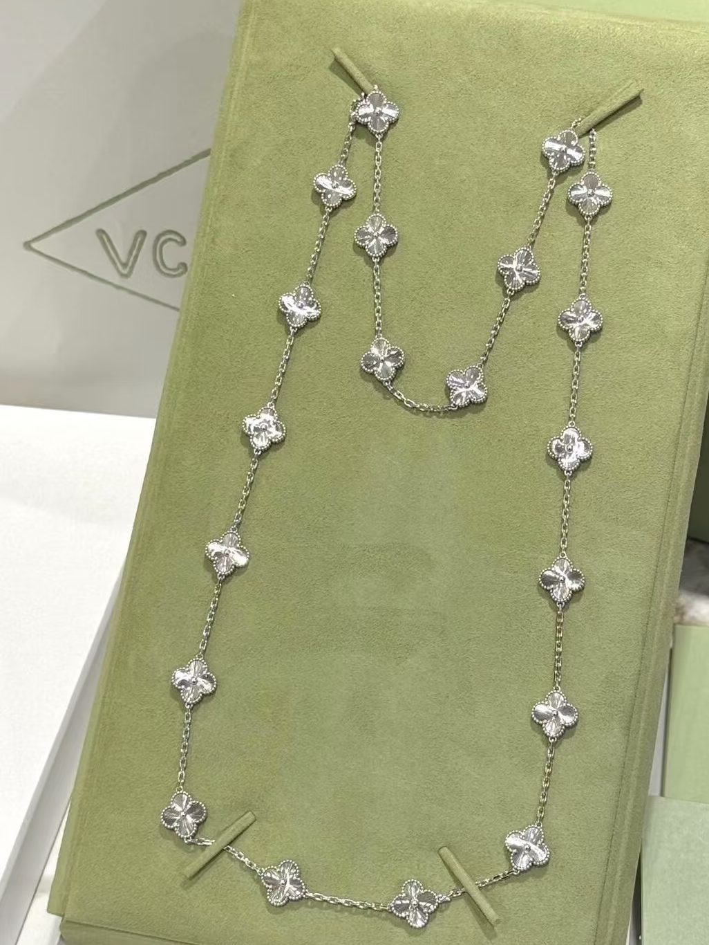 [Liorra]CLOVER 20 MOTIFS SILVER LASER
