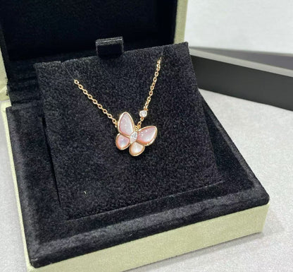 [Liorra]BUTTERFLY PINK MOTHER-OF-PEARL DIAMOND NECKLACE