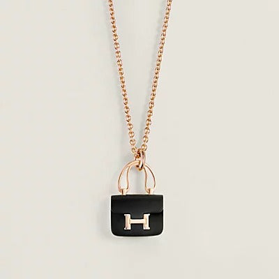 [Liorra]WOMEN'S HM AMULETTES CONSTANCE PENDANT NECKLACE