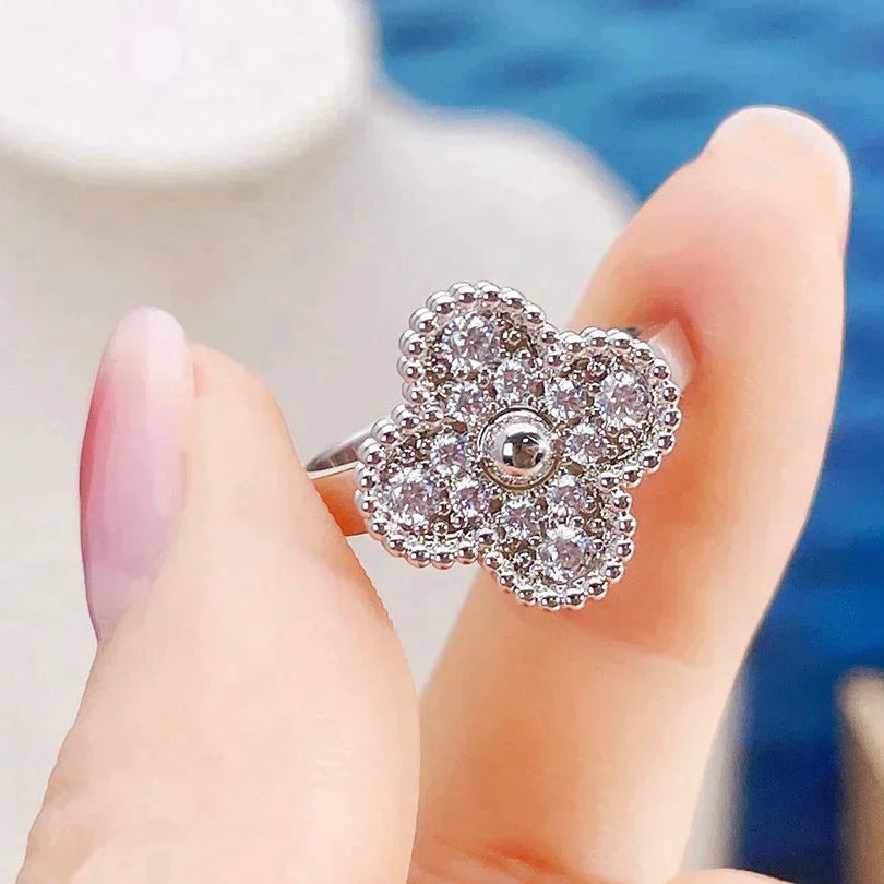 [Liorra]CLOVER DIAMOND RING