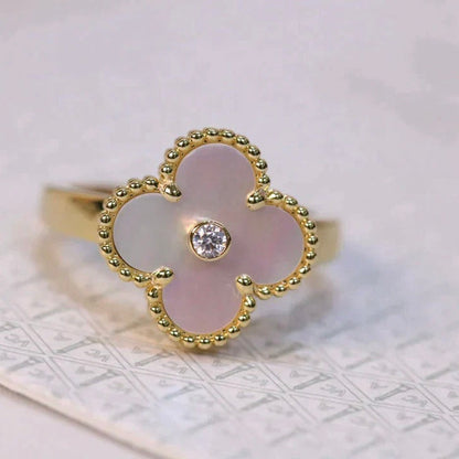 [Liorra]CLOVER PINK MOP RING GOLD DIAMOND