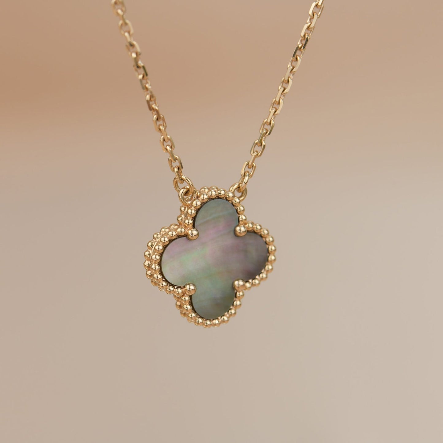 [Liorra]CLOVER 15MM  GRAY MOTHER OF PEARL NECKLACE