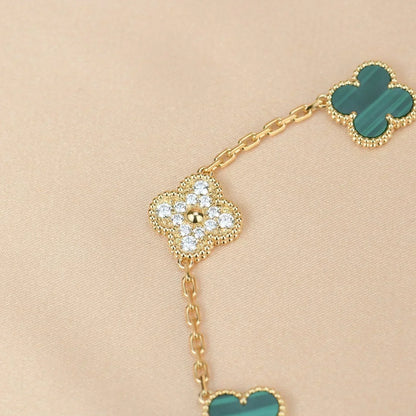 [Liorra] CLOVER 5 MOTIF MALACHITE BRACELET COLLECTION