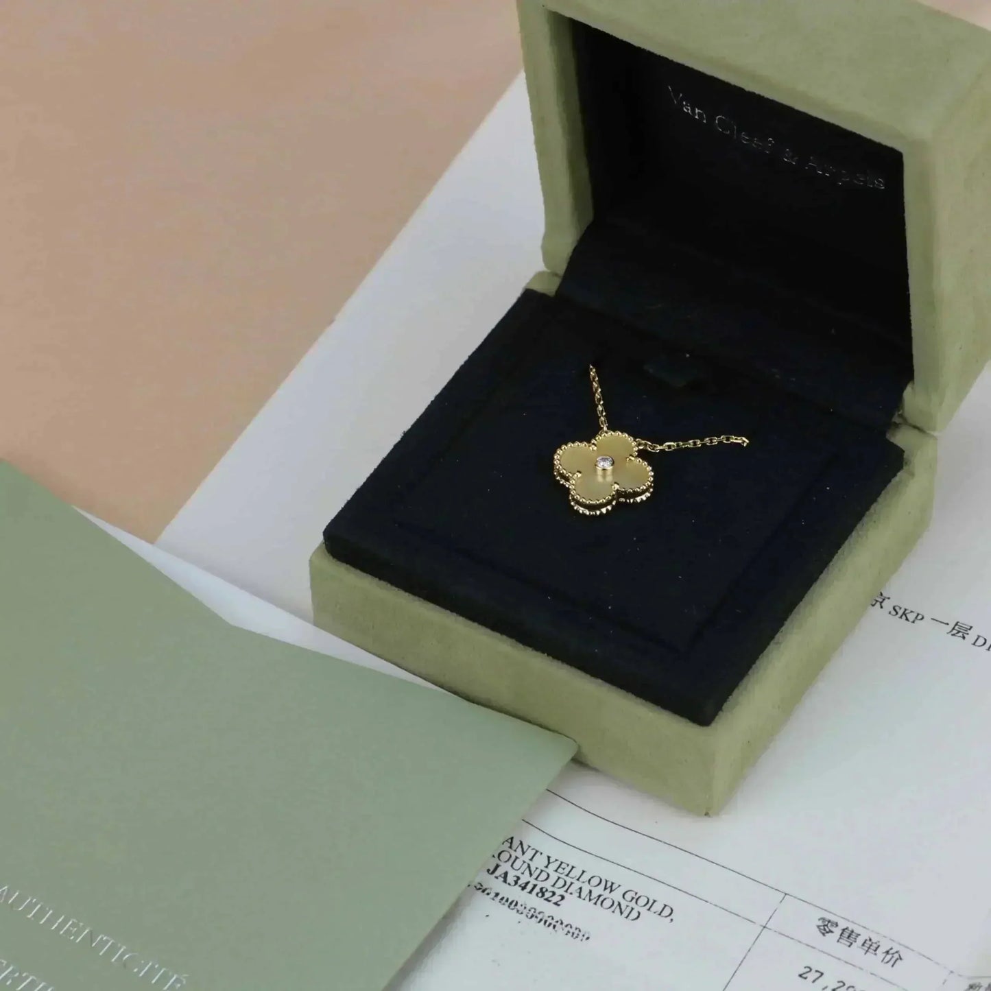 [Liorra]CLOVER 15MM DIAMOND GOLD MOTHER OF PEARL NECKLACE