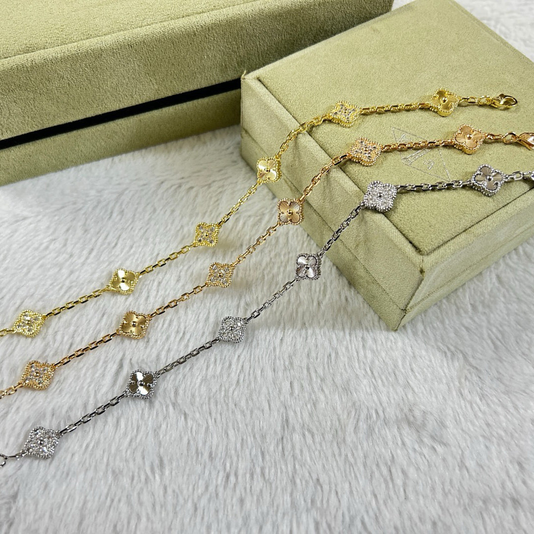 [Liorra]CLOVER 6 MOTIF DIAMOND LASER BRACELET-w