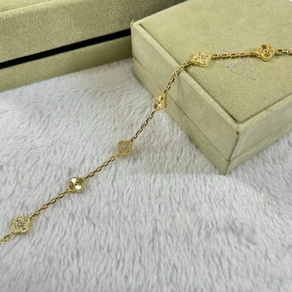 [Liorra]CLOVER 6 MOTIF DIAMOND LASER BRACELET-w