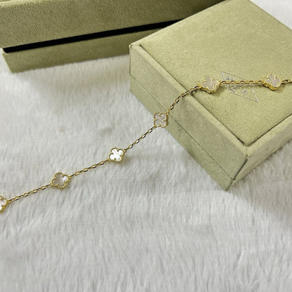 [Liorra]CLOVER 6 MOTIF WHITE MOP BRACELET-w