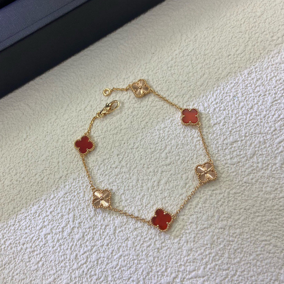 [Liorra]CLOVER 6 MOTIF RED AGATE LASER BRACELET-w