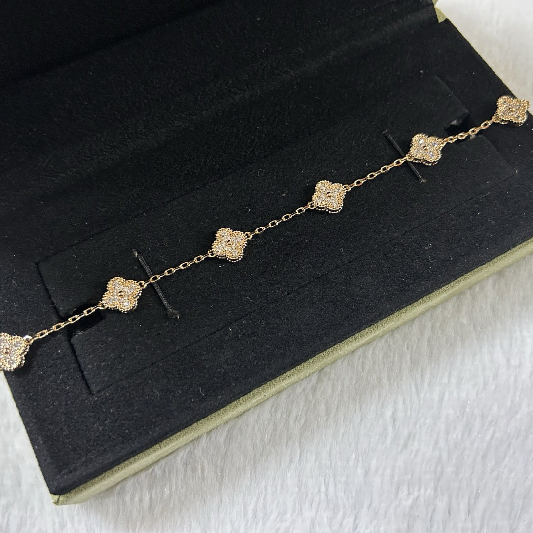 [Liorra]CLOVER 6 MOTIF DIAMOND BRACELET