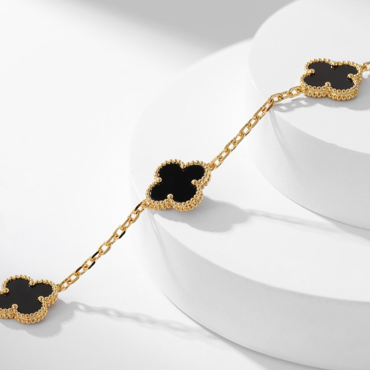 [Liorra]CLOVER 10 MOTIFS ONYX NECKLACE