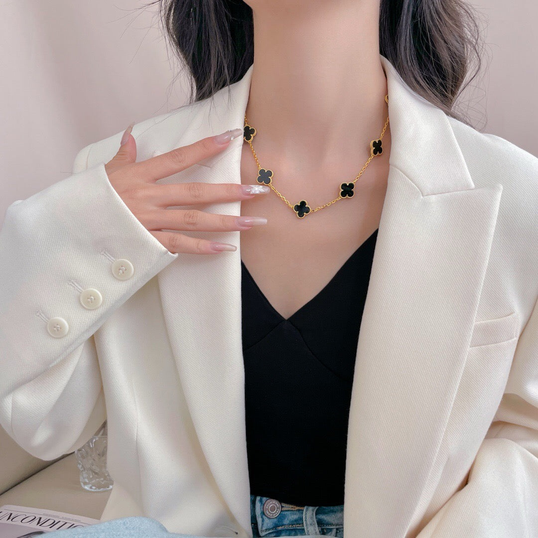 [Liorra]CLOVER 10 MOTIFS ONYX NECKLACE