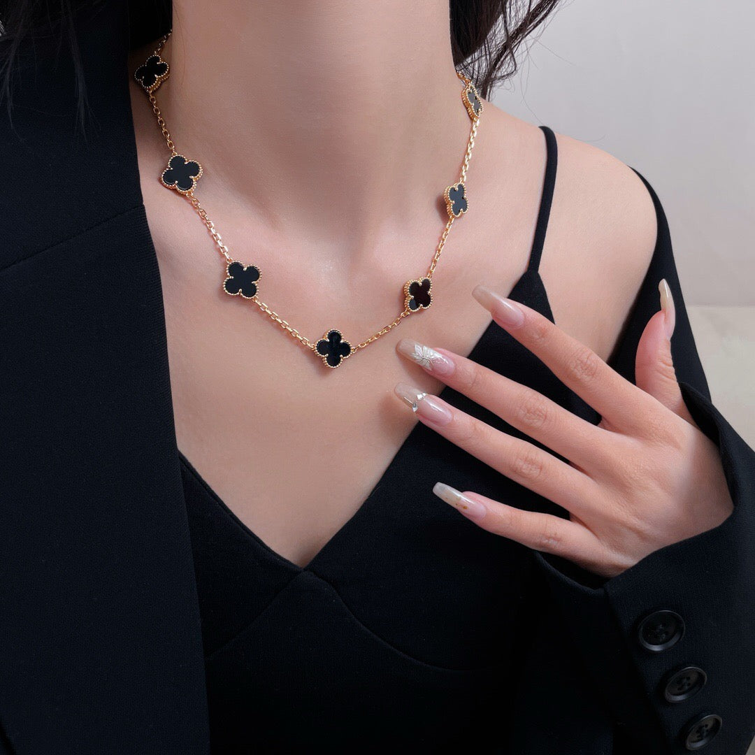 [Liorra]CLOVER 10 MOTIFS ONYX NECKLACE