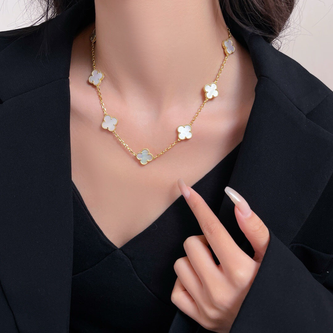[Liorra]CLOVER 10 MOTIFS WHITE MOTHER OF PEARL NECKLACE