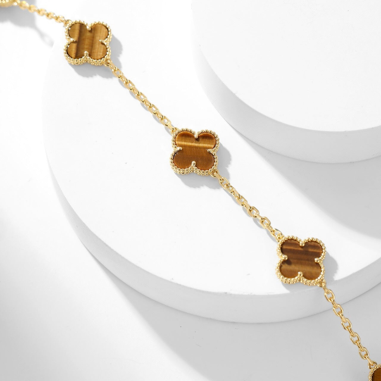 [Liorra]CLOVER 10 MOTIFS TIGER EYE NECKLACE