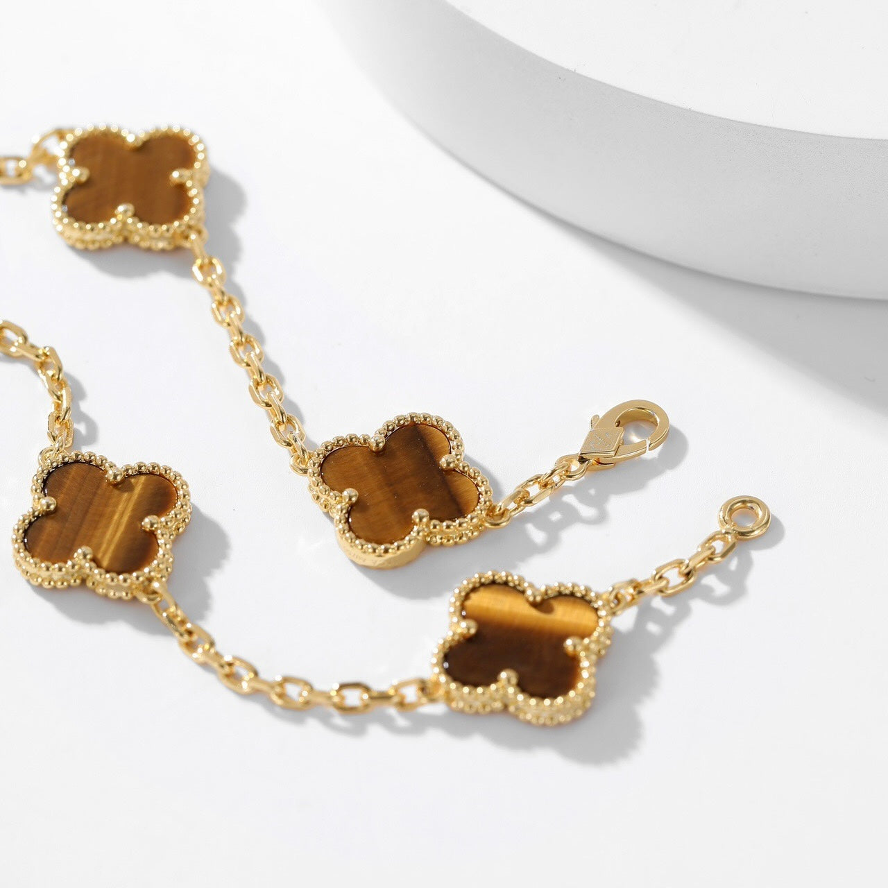 [Liorra]CLOVER 10 MOTIFS TIGER EYE NECKLACE