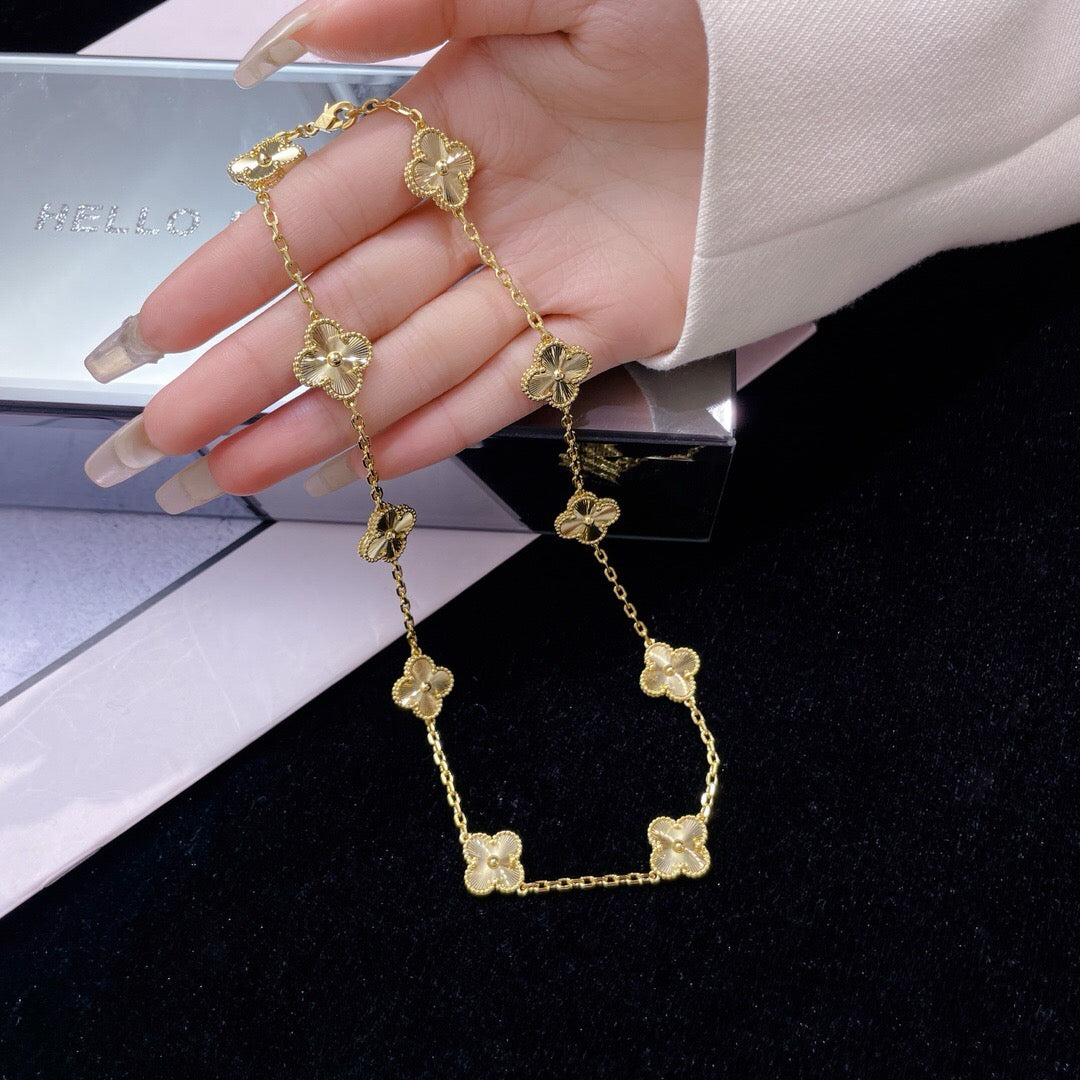 [Liorra]CLOVER 10 MOTIFS LASER NECKLACE