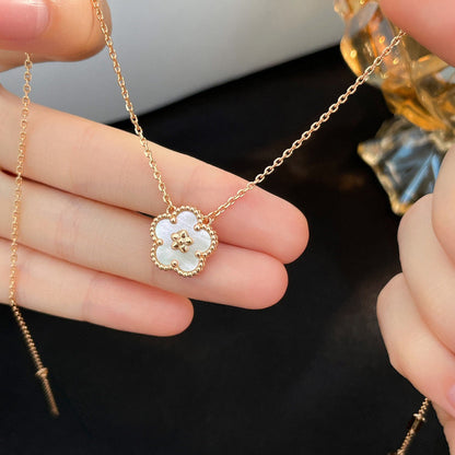 [Liorra]LUCKY  WHITE MOP  PLUM BLOSSOM NECKLACE