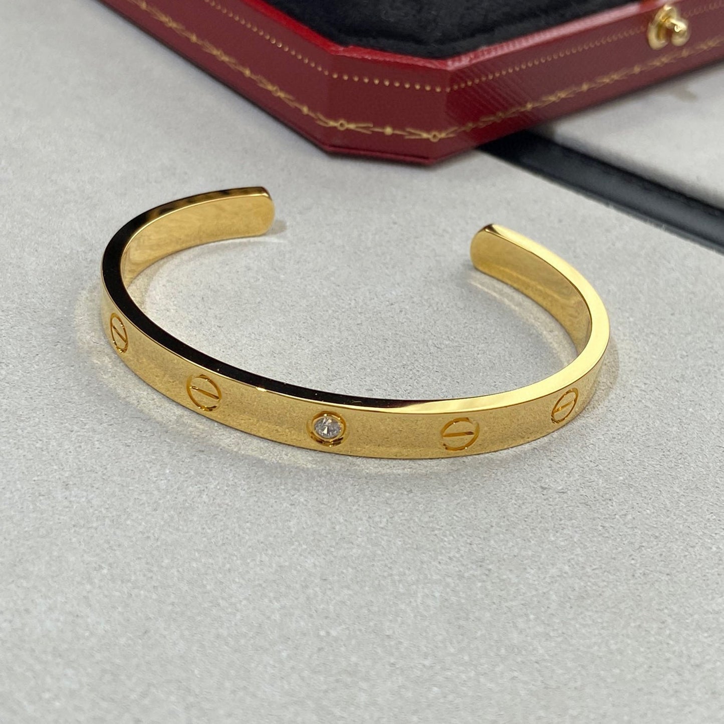 [Liorra]LOVE BRACELET 6.1MM 1 DIAMOND OPEN CUFF