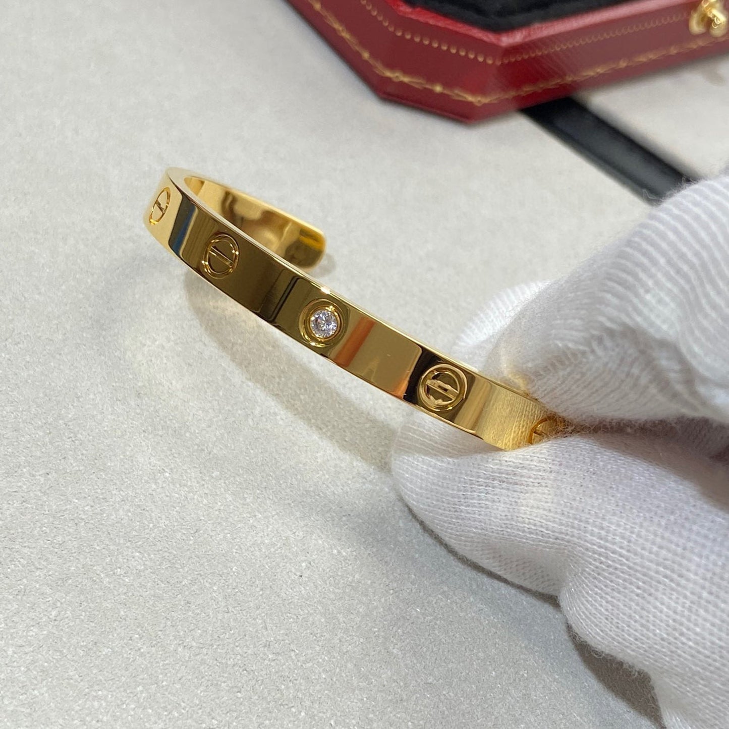 [Liorra]LOVE BRACELET 6.1MM 1 DIAMOND OPEN CUFF