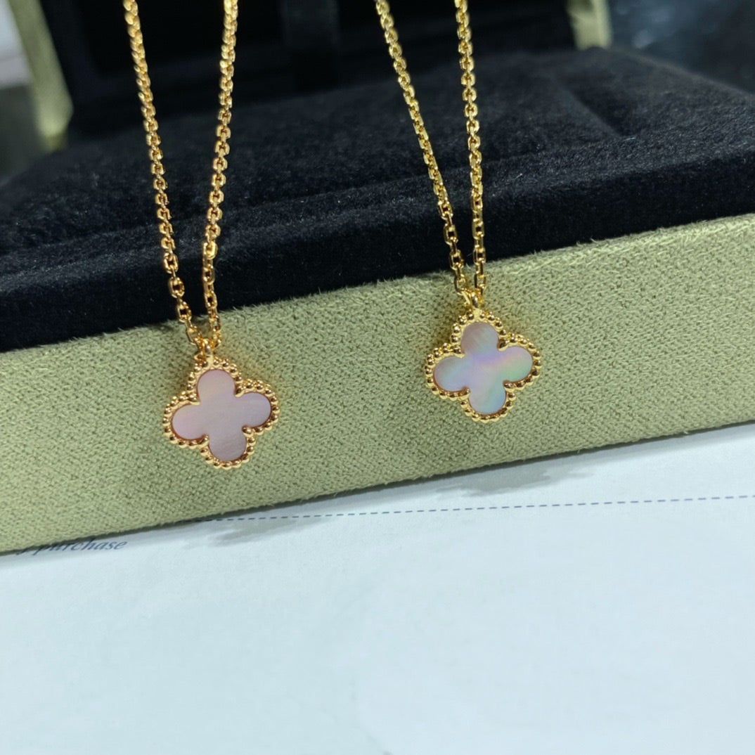 [Liorra]CLOVER 15MM PINK MOTHER-OF-PEARL SINGLE FLOWER NECKLACE