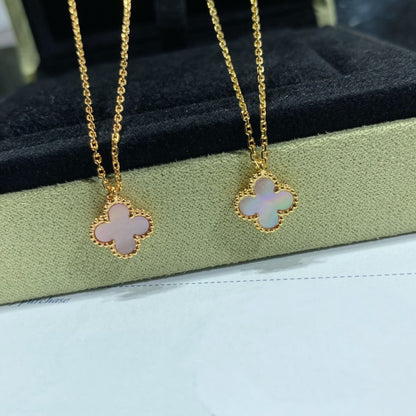 [Liorra]CLOVER 15MM PINK MOTHER-OF-PEARL SINGLE FLOWER NECKLACE