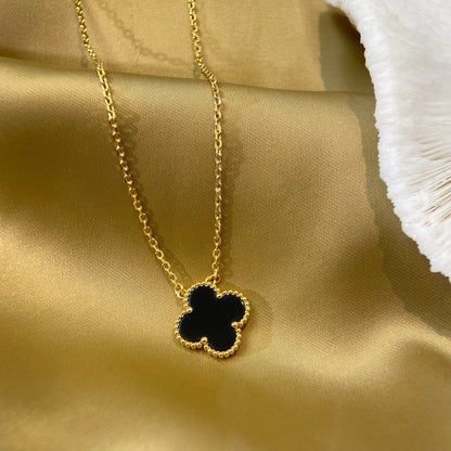 [Liorra]CLOVER 15MM BLACK ONYX SINGLE FLOWER NECKLACE