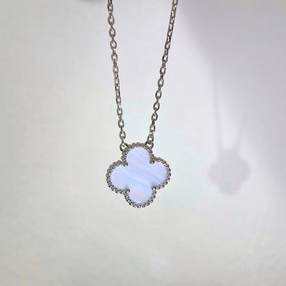 [Liorra]CLOVER 15MM BLUE CHALCEDONY NECKLACE SILVER