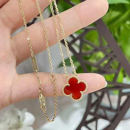 [Liorra]CLOVER 15MM CARNELIAN SINGLE FLOWER NECKLACE