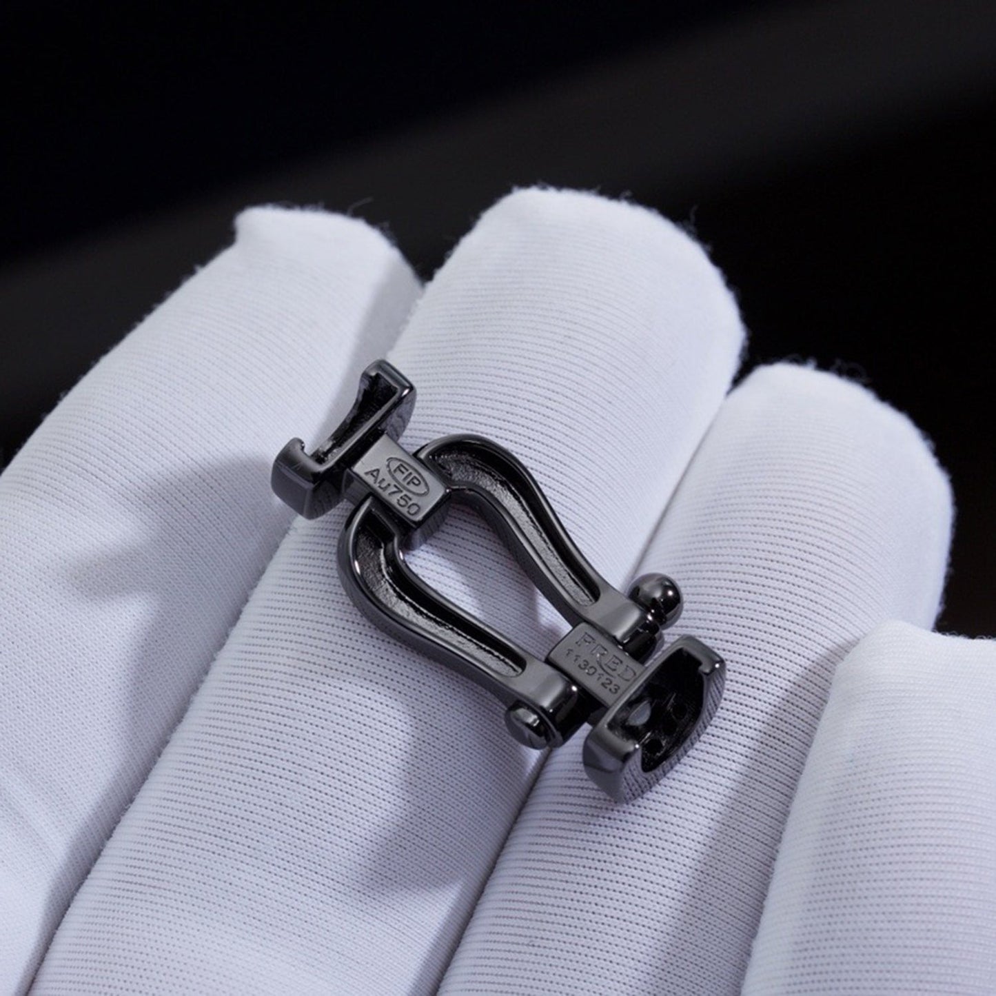 [Liorra]FORCE LARGE SERIES HORSESHOE BLACK SAMURAI BRACELET