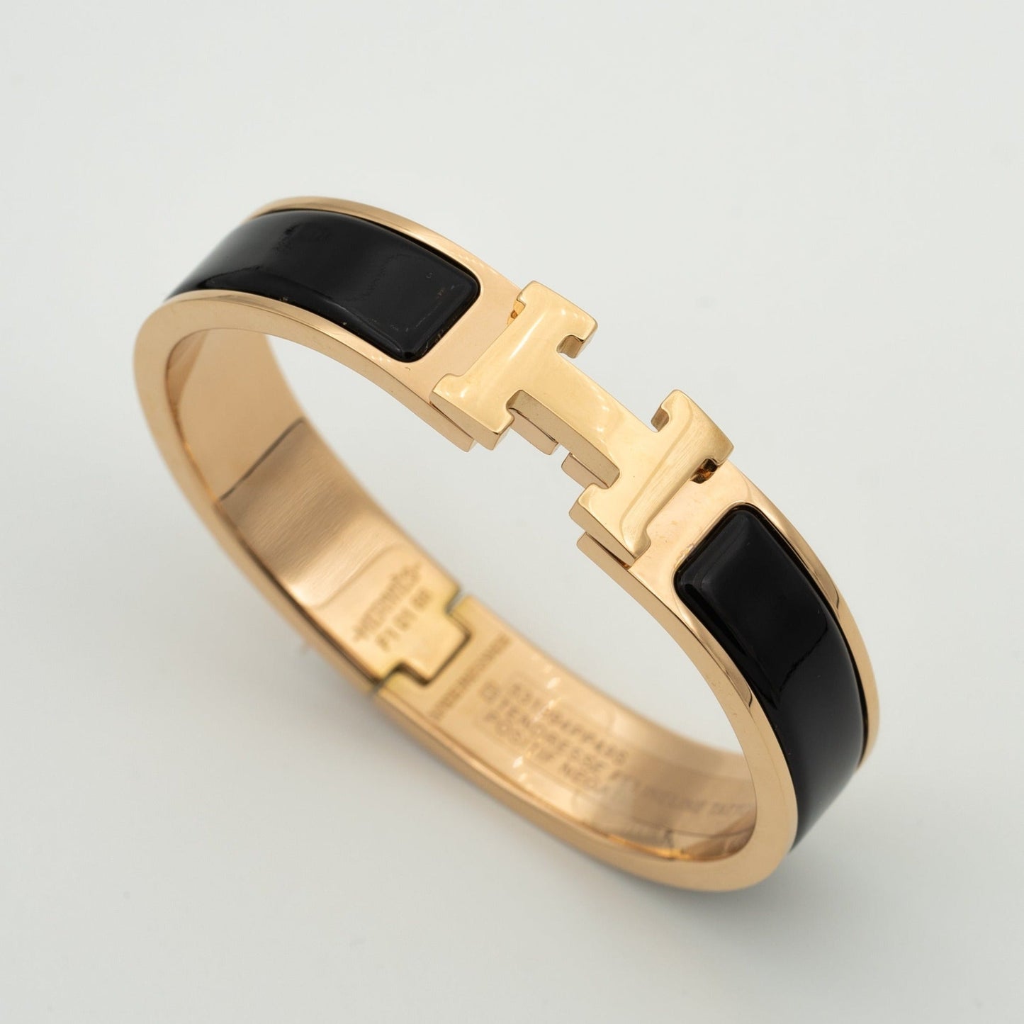 [Liorra]H BLACK BRACELET