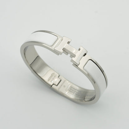 [Liorra]H WHITE BRACELET