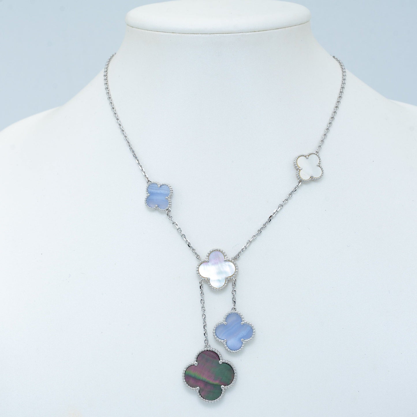 [Liorra]CLOVER MOP CHALCEDONY NECKLACE SILVER 6 MOTIF