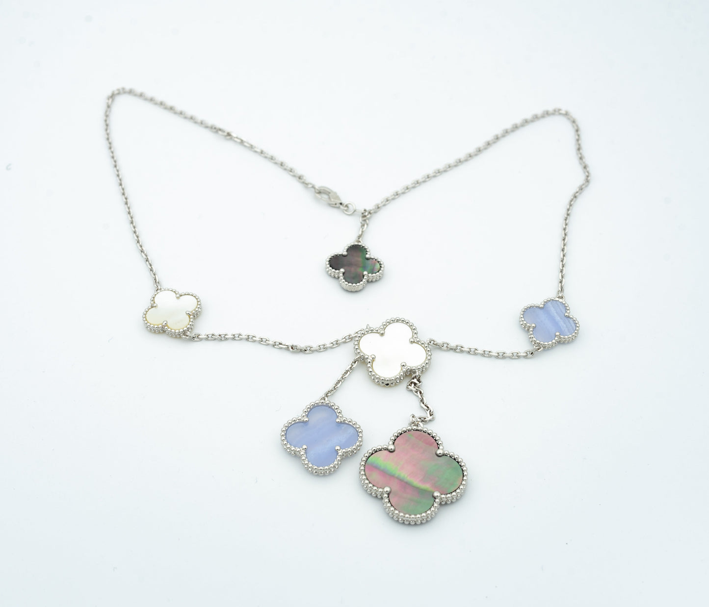 [Liorra]CLOVER MOP CHALCEDONY NECKLACE SILVER 6 MOTIF
