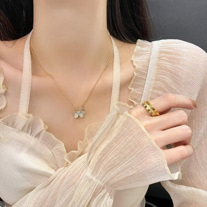 [Liorra]FLOWER DIAMOND NECKLACE