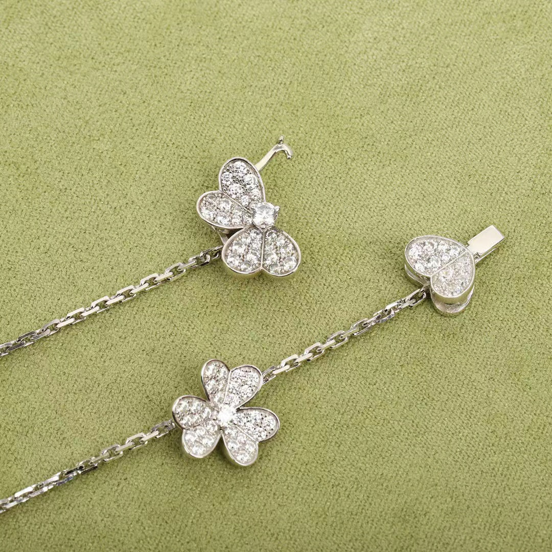 [Liorra]FRIVOLE SILVER 9 FLOWERS NECKLACE
