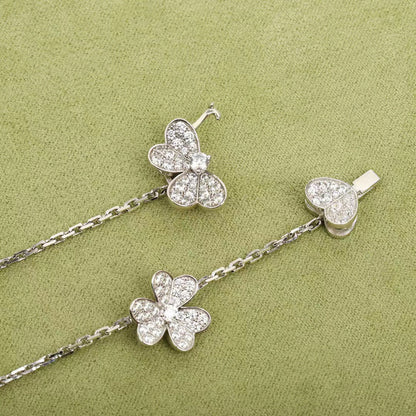 [Liorra]FRIVOLE SILVER 9 FLOWERS NECKLACE