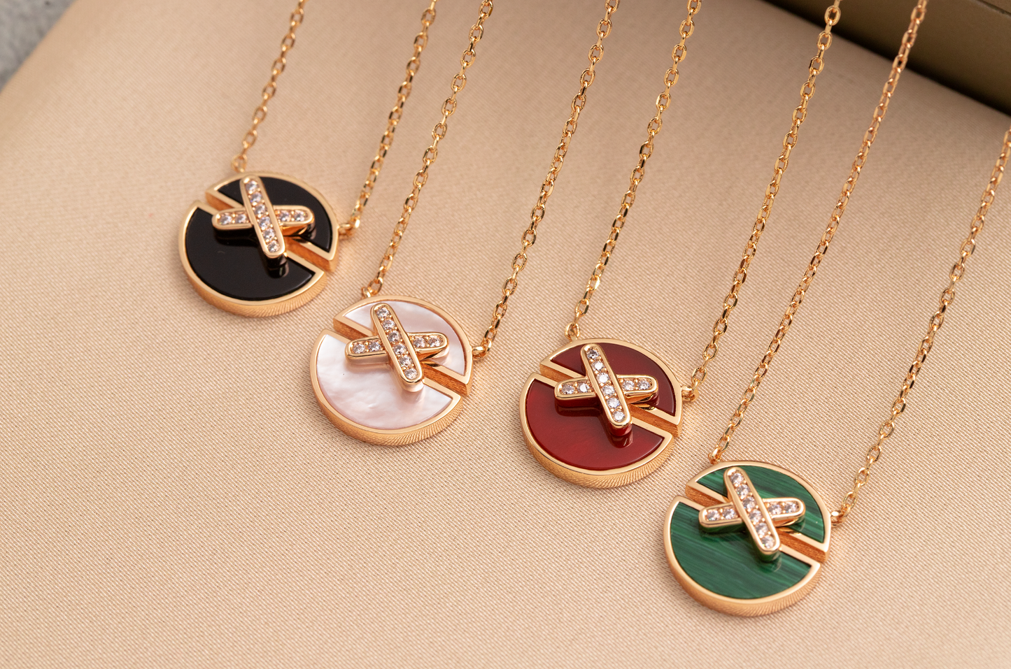 [Liorra]JEUX DE PINK GOLD DIAMOND NECKLACE