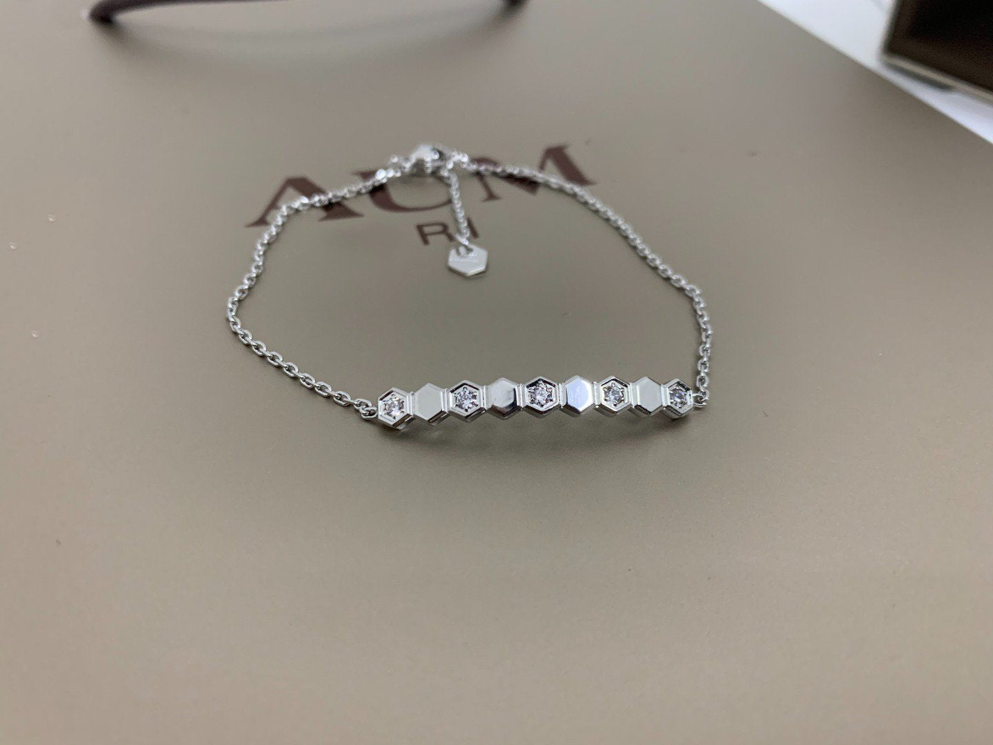 [Liorra]BEE LOVE BRACELET DIAMOND