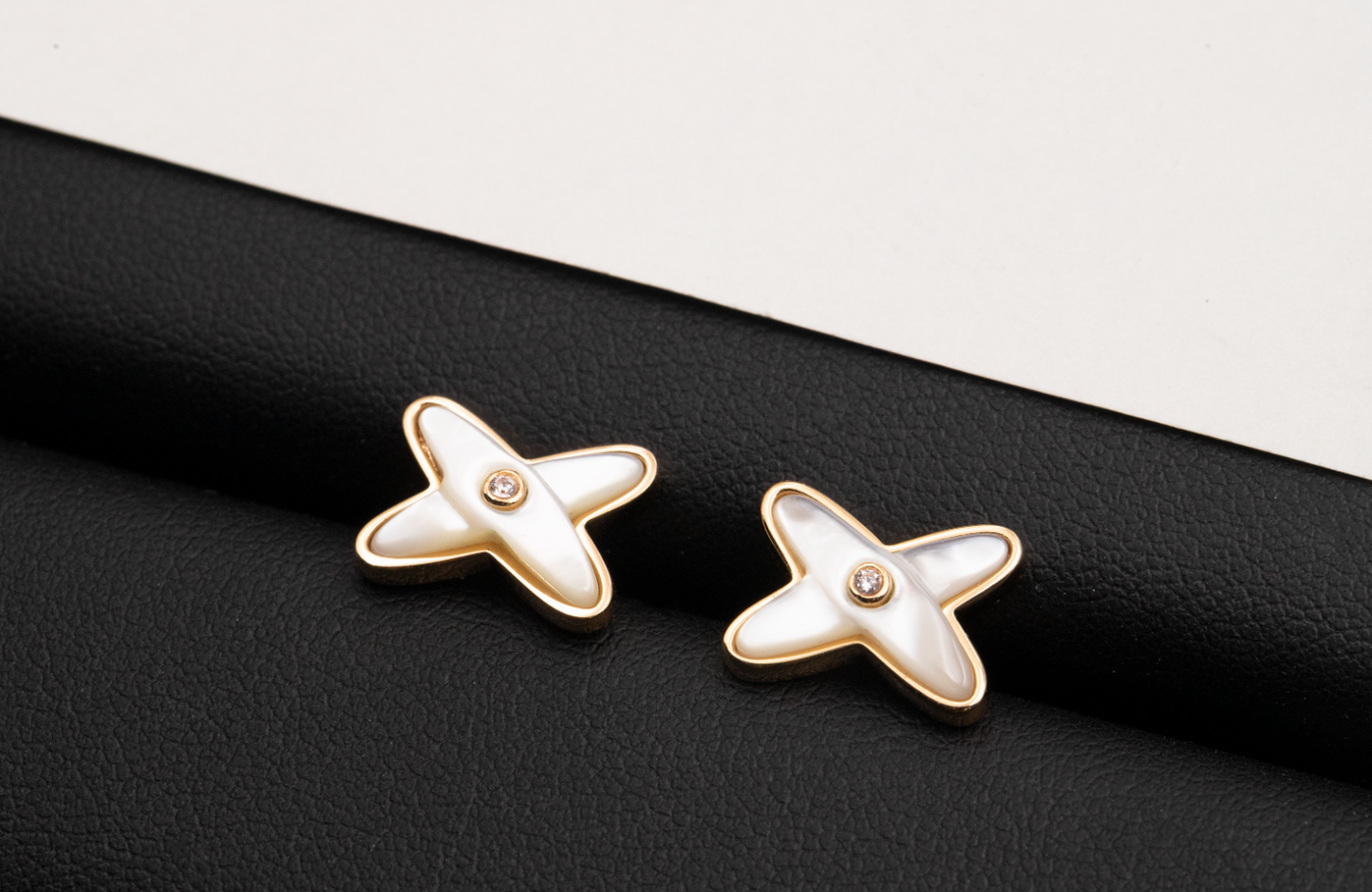 [Liorra]JEUX DE WHITE MOP Liorra GOLD DIAMOND EARRINGS