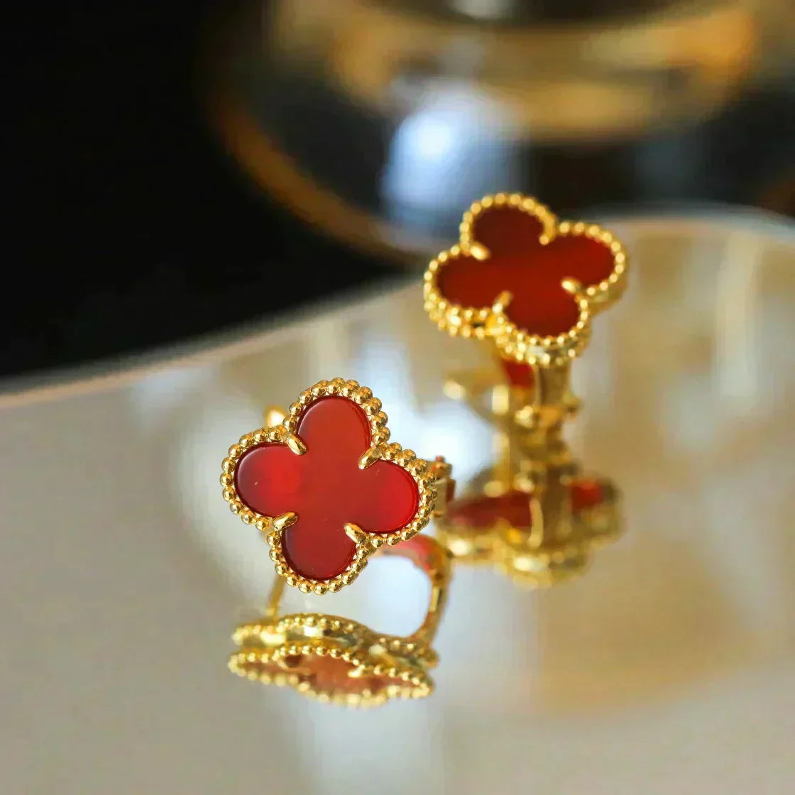 [Liorra]CLOVER MEDIUM 1 MOTIFS CARNELIAN  EARRINGS