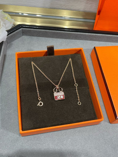 [Liorra]H CIRCE MOISSANITE PENDANT NECKLACE GOLD