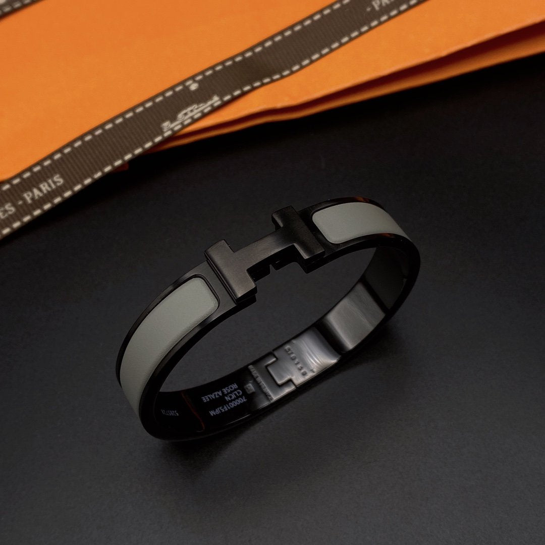 [Liorra]CLIC HM SO BLACK GREY BRACELET